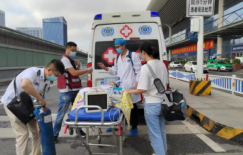 宜良县救护车出租公司